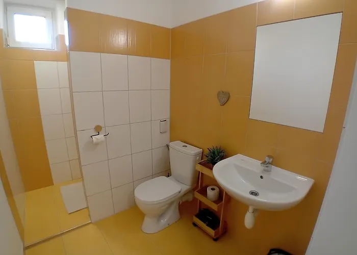 乌布达瓦鲁酒店 3*